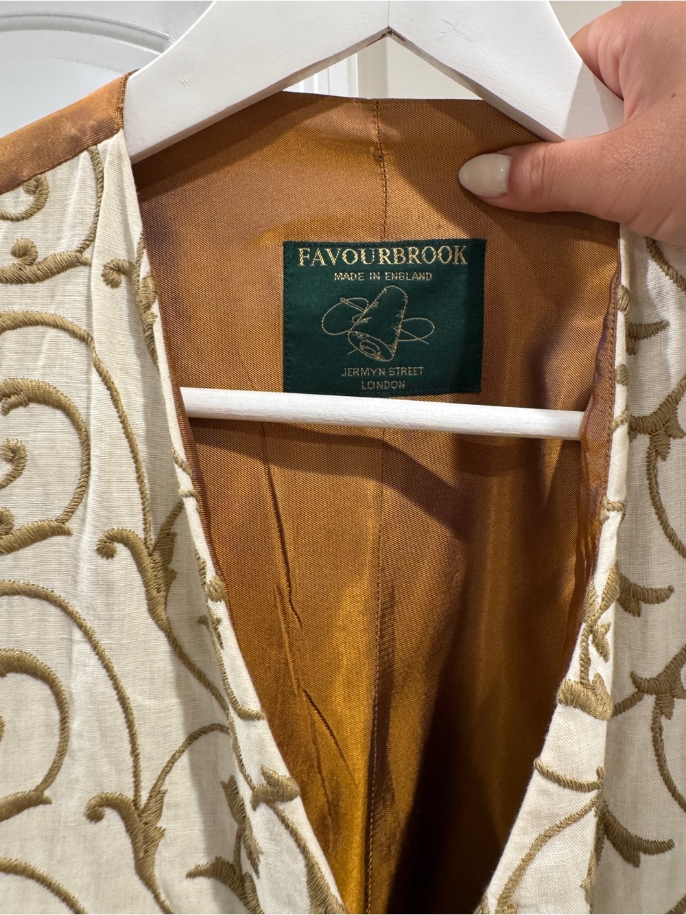 Favourbrook England Embroidered Brocade Waistcoat Vest Ivory Gold Formal Wedding - Picture 6 of 9